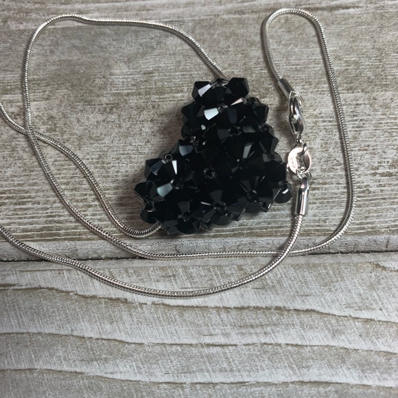 Handmade Swarovski Crystal ❤️ Heart Necklace - Picture 2 of 5
